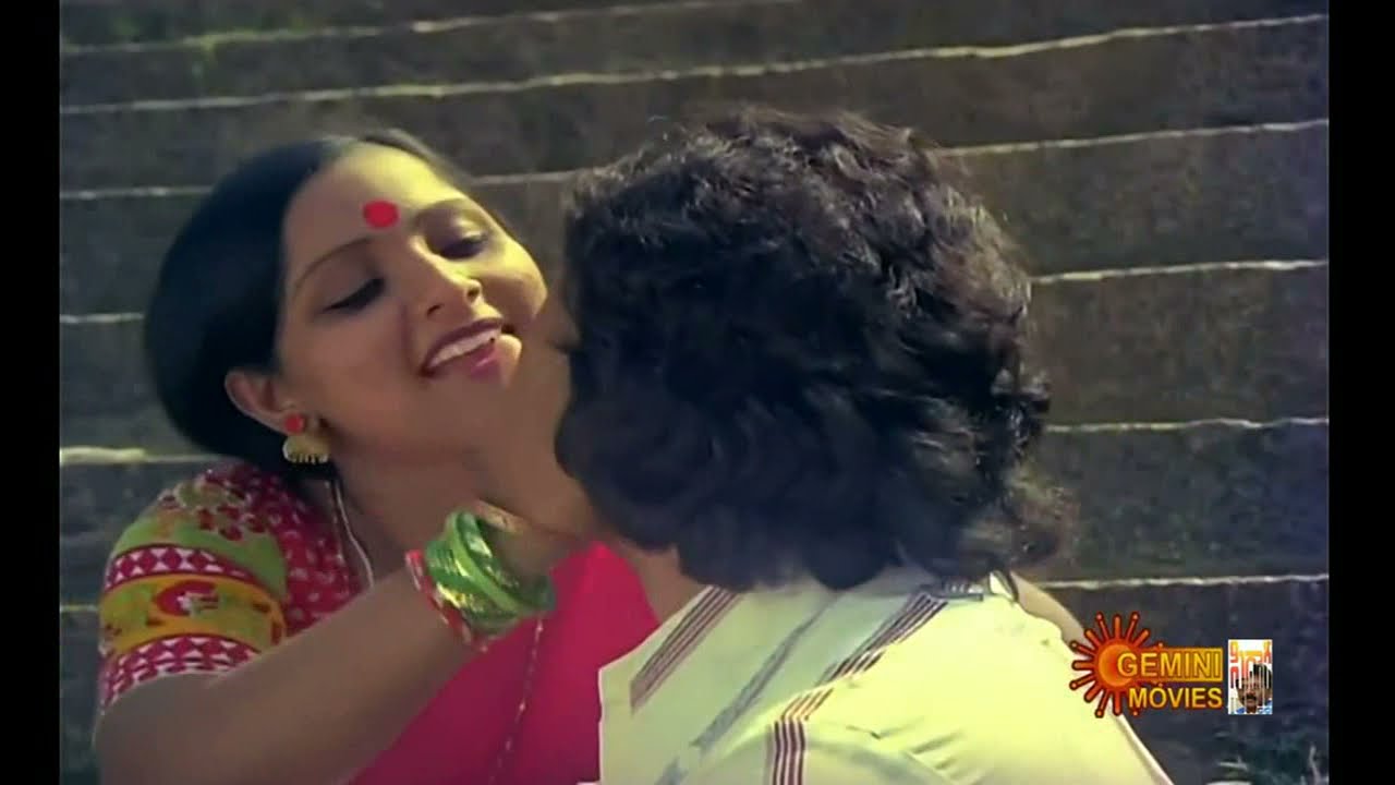 Anbulla Kannano Song Lyrics | Iru Nilavugal | S. P. Balasubrahmanyam, P. Susheela