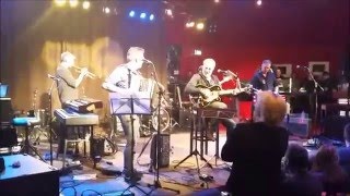 Rowwen  Heze ( 2 songs ) Live@ AVROTROS Muziekcafe Podium de Vorstin 27 februari 2016