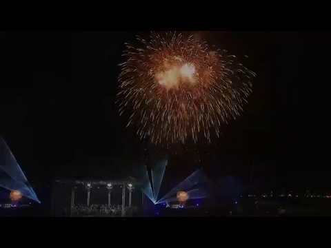 Star Wars Themes (V Throne Room & End Title) performed by the Auckland Symphony Orchestra