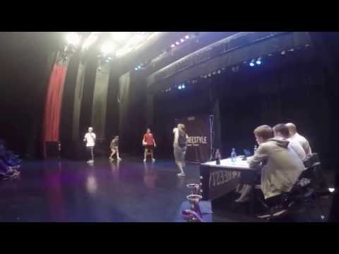 SEMI FINAL - Erlend Fagerli vs Olsen - Norwegian Freestyle Football Championship 2015