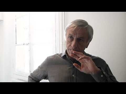 Jean-Christophe Rufin, de l'humanitaire au polar