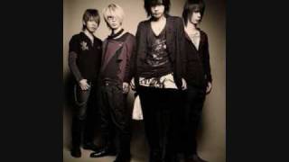 Plastic Tree- Sunday