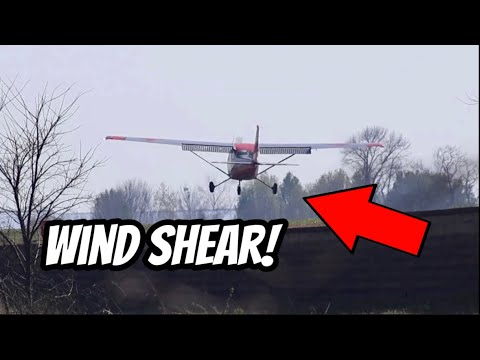 CESSNA 172 EXPERIENCES HEAVY WIND SHEAR!