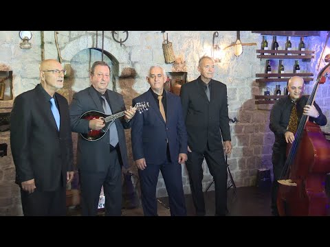 Grupi i Burrave - Kalimera - Kur Hana Del - Gëzuar 2026 nga Ulqini