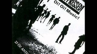 The Oppressed - Skinhead Girl