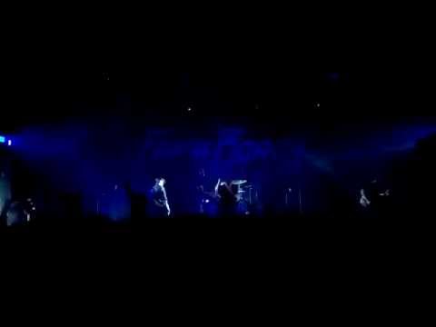 Papa Roach – Face Everything and Rise  (live @ Berlin Columbiahalle, 29.10.2014)