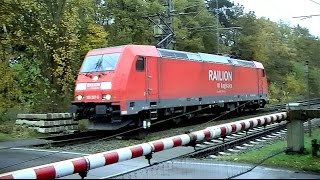 preview picture of video 'BR185 in Dörpen (Ems) / Bombardier TRAXX in Germany'