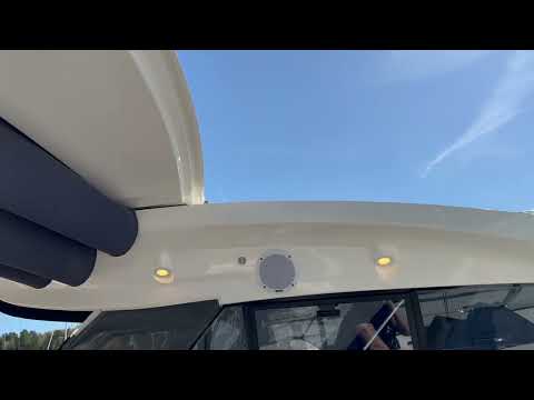 BAVARIA S36 HT Sliding Roof