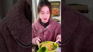 O segredo da colher na tigela na China 😮
