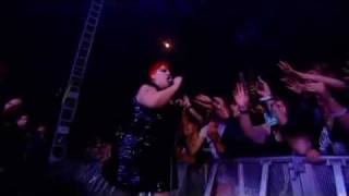The Gossip - Pop goes the world (live@ Reading Festival 2009) HQ