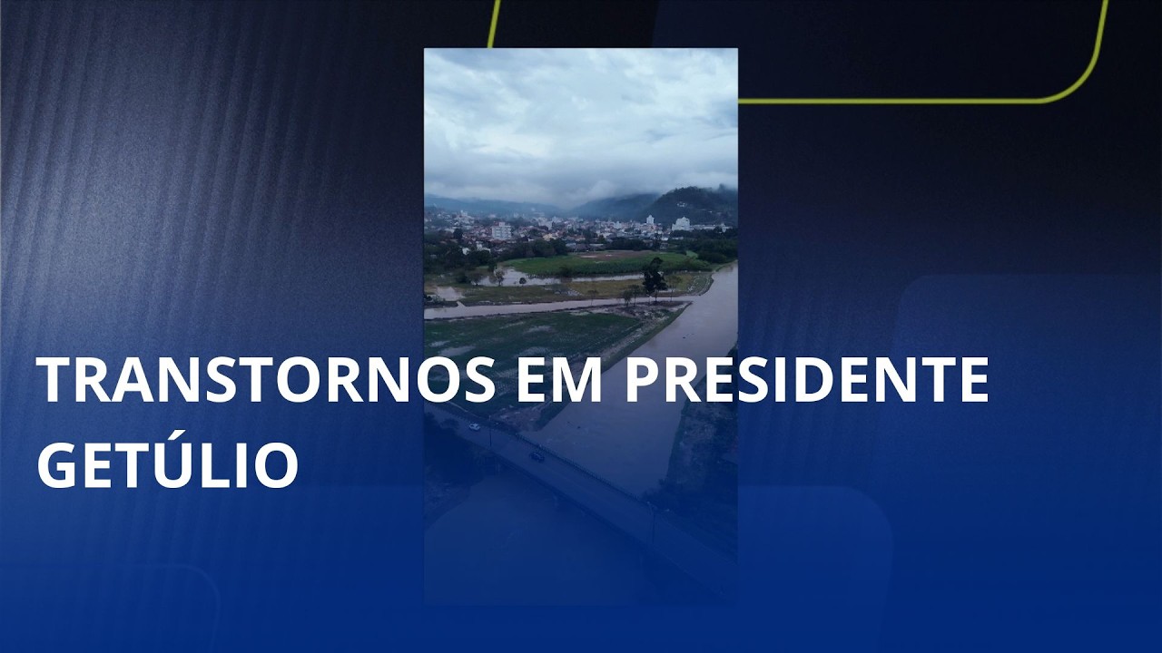 Chuva forte causa alagamentos e granizo no centro de Presidente Getúlio