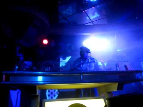 2010 Red Bull Thre3 Style @ TYC - DJ DLO Part 3