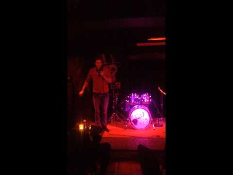 Greipur með uppistand á Íslenska Rokkbarnum