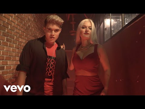 Jasmine Ortiz & Emmanuel Carvajal - HOT Caliente