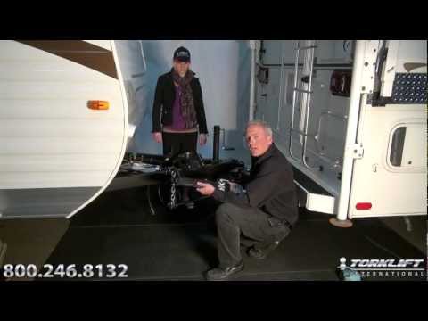 How to set up a weight distribution hitch - Torklift's easy guide