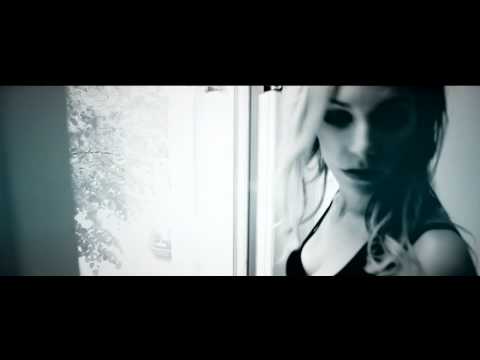 Harris - Es tut so weh feat She - Raw