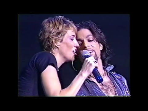 Everyday Is A Winding Road (Lilith Fair, Toronto) - Sheryl Crow & Prince