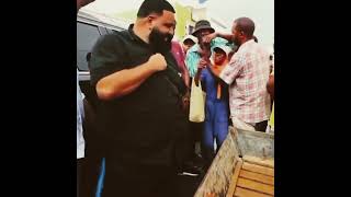 DJ Khaled in Kingston, Jamaica showing love to the locals! #Keepingupwidjamdung #djkhaled