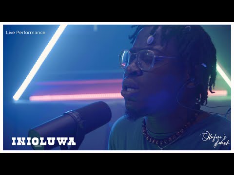 IniOluwa - Sugarbomb (Live performance) | Olufere's Desk