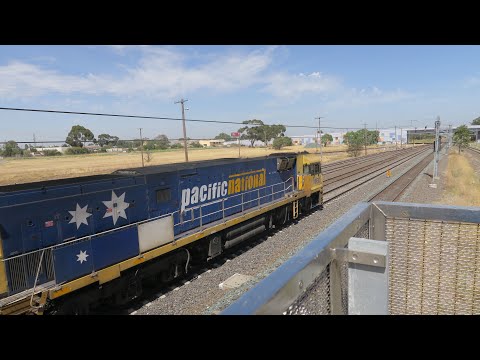 Pacific National NR30 NR96 LDP008 NR24 leads a steel train to Dynon Yard from Port Kembla 4/03/2019