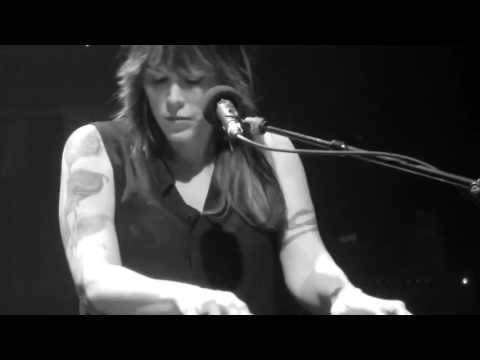 Videoclip de Bad Love Is Good Enough — Beth Hart