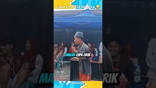 Download lagu Forgot the Lyrics of Tia Monika 😂 #shorts mp3