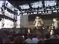 Train Live: Soul Sister & Marry Me Pat Monahan walks thru crowd