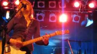 Lucinda Williams live - Real Live Bleeding Fingers...