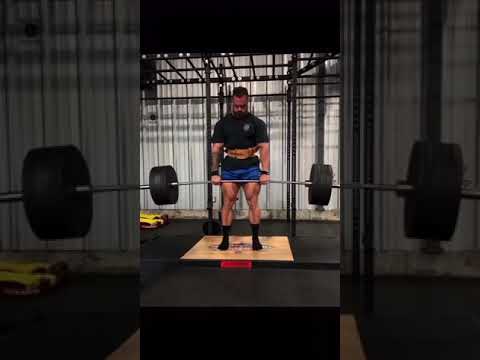 CHRIS BUMSTEAD FAZ LEVANTAMENTO TERRA ENTORTANDO A BARRA