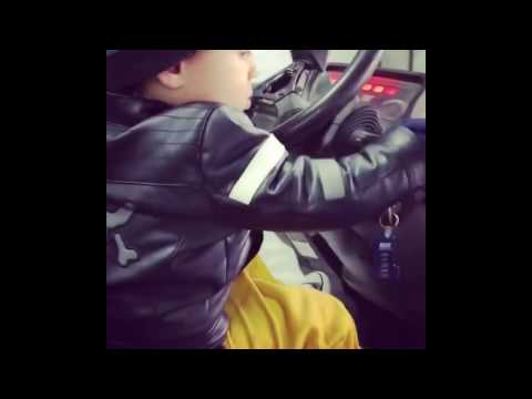 How to operate a Forklift (Training Lessons). 2 years old Driver