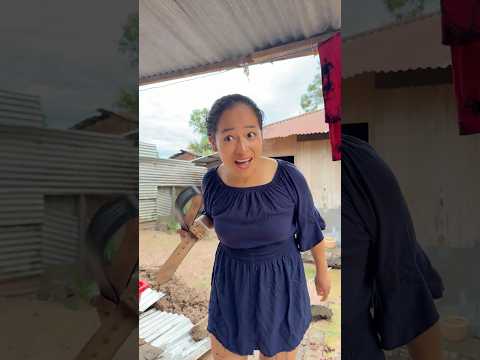 MI MAMÁ SE MOJÓ @alfredolarin #humor #shorts #comedia #fyp #viral #funny