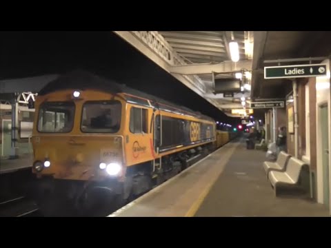 66738+711 (6G12 Pulbourgh-Eastleigh) @ Barnham - January 2015