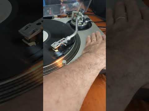 Technics SL1200 MK2