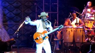 Carlinhos Brown - Carlito Marrón (ao vivo)