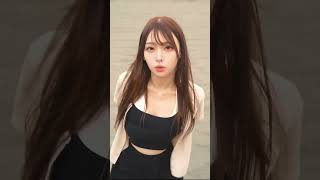 かわいい美女の腰振りは癒やされる