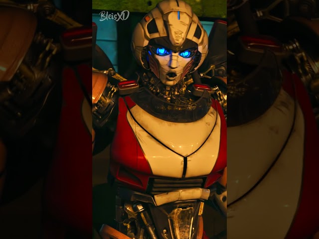 Vídeo relacionado con Transformers 2 en 1 Optimus Prime Blaster a la película Ascenso de Bestias, a Partir de 6 años, 17,5 cm