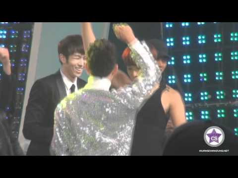 [101230] 2010 KBS Gayo Daejun - Ending Cam 2 (Chansung focused)