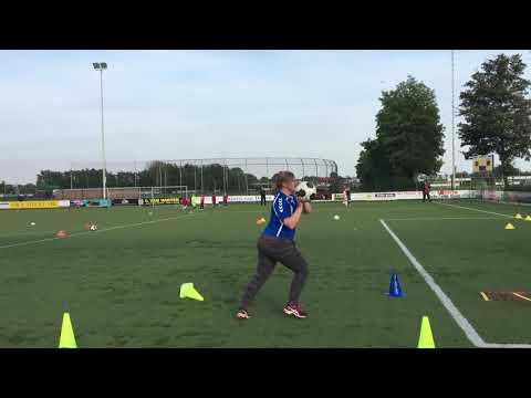 Acl field rehab korfball exercise.