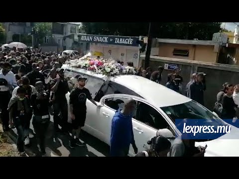 Jason Le Boucher: une voix, un père, un pair, un chanteur s'en est allé…