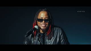 Video zu 'Mutt' ansehen Video zu 'Mutt' ansehen