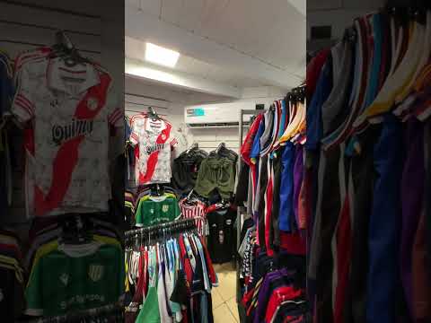 Campeones Indumentaria | Galeria del Cine (Local 58-59) Río Cuarto, Córdoba