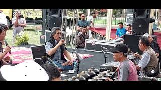 Download lagu cek sound Mbah Nun & kiai kanjeng - Pambuko #caknun #mbahnun #maiyah #maiyahbojonegoro #bojonegoro mp3 Download lagu cek sound Mbah Nun & kiai kanjeng - Pambuko #caknun #mbahnun #maiyah #maiyahbojonegoro #bojonegoro mp3