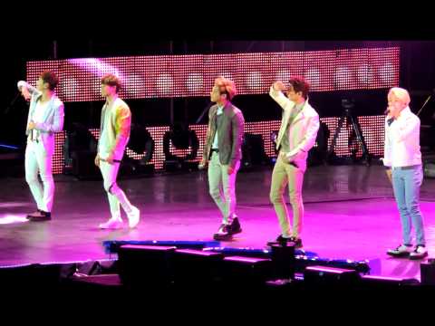 130309 Music Bank in Jakarta SHINee - Stand By Me