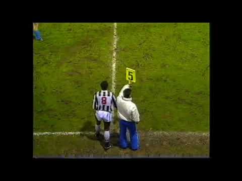 1990-1991 16de speeldag St-Niklaas - Eendracht Aalst 0-0