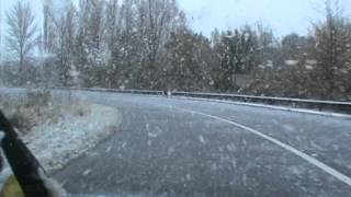 preview picture of video 'First snow of 2012 for Somerset! Part 1'