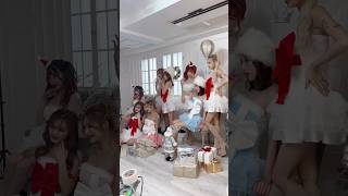 【クリスマス撮影】8人の美女サンタ?♡