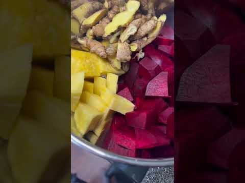 Beets, ginger and pineapple  drink to detox your body. #detoxdrink #detox #beets #gingerdrink
