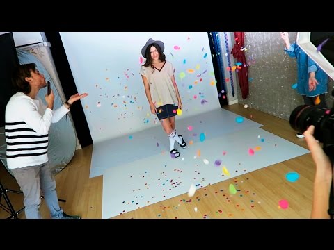 download lagu mp3 mp4 Foto Estudio, download lagu Foto Estudio gratis, unduh video klip Foto Estudio