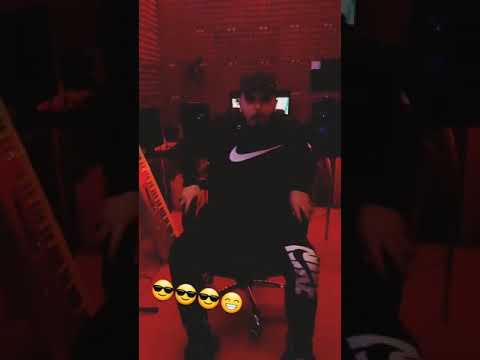 Igac se zeza u Gucci Line studiu