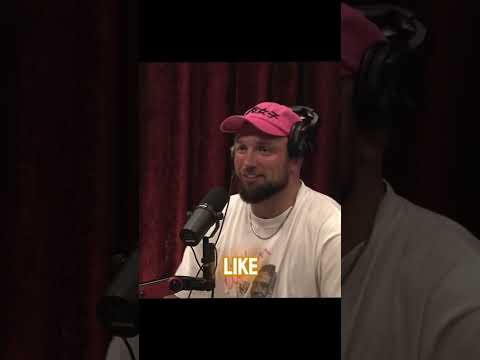 It's ALWAYS the blue belts 👀 #craigjones #joerogan #cji